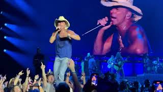 05-21-2023 Kenny Chesney - Evansville Ford Center - Somewhere with You