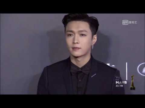 [Eng Sub] 171122 14th Esquire MAHB Yixing red carpet arrival & interview LAY