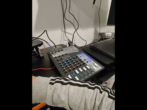 LD Systems VIBZ 10 C Mixer - 10 Channel Mixing Console with Compressor image 3
