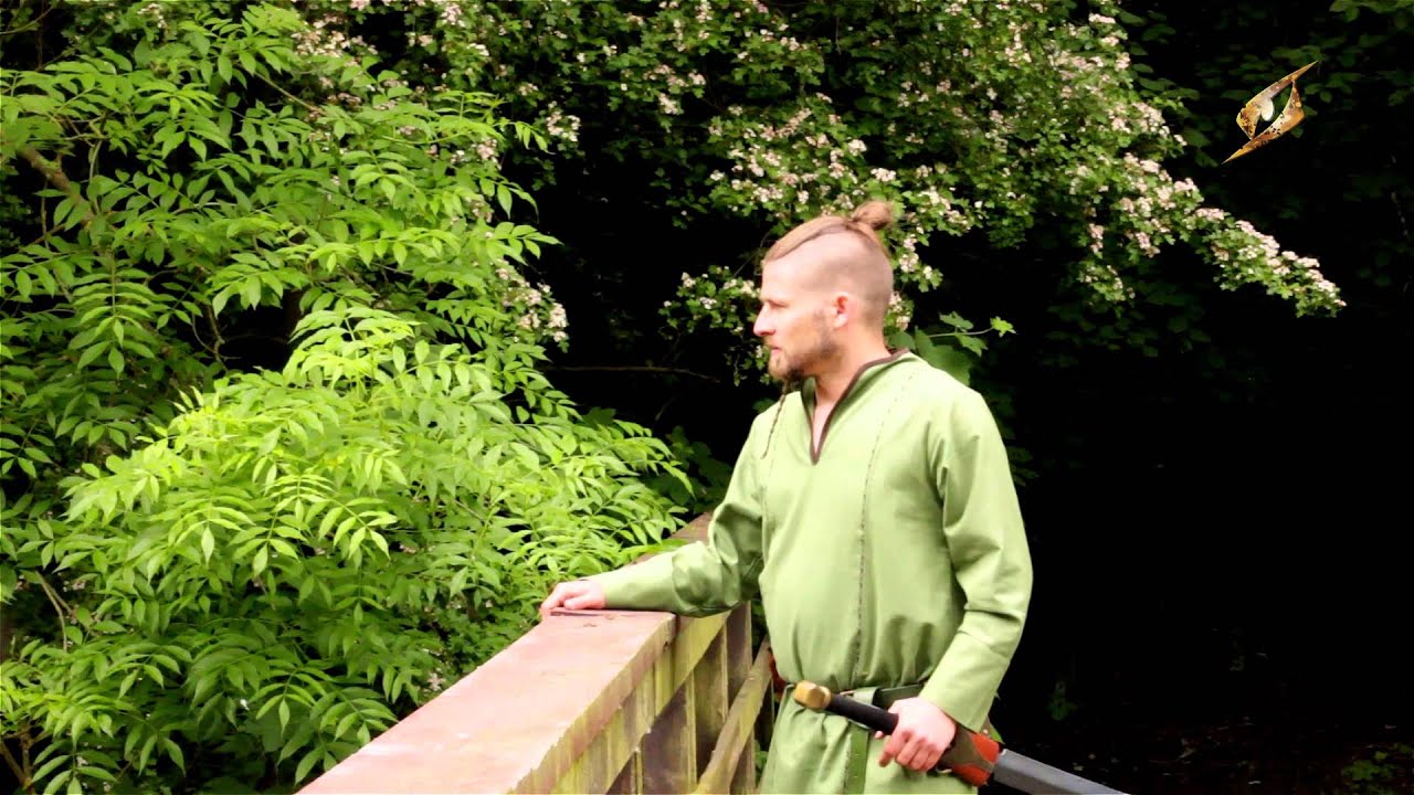 Discover the Elven Tunic | Epic Armoury