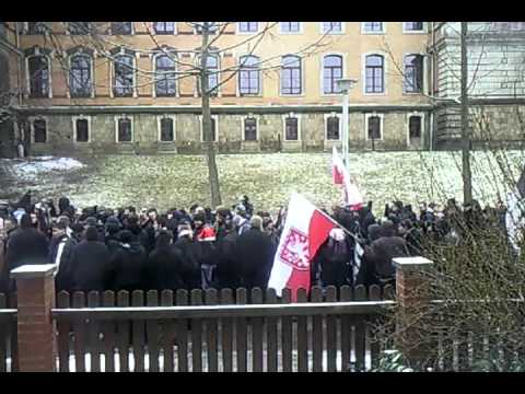 19.02.2011 Dresden: Nazis in der Kantstr. DD-Plauen