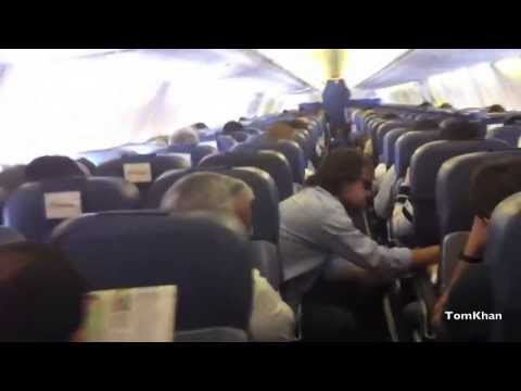 Inside AirEuropa Boeing 737-800 - (Madrid - Tenerife Norte)