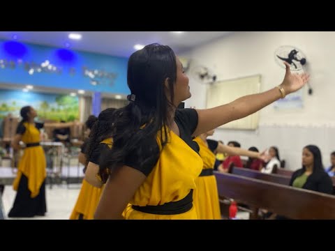 Grupo de Gesto Gênesis - Hino: Sou Deus (Eliã Oliveira)