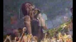 Download lagu rolista menunggumu mp3