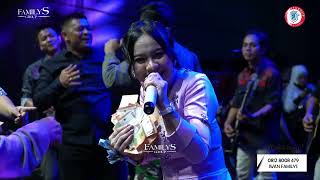 Download lagu Elsa Safitri - Derita Tiada Akhir | FamilysGroup LiveCover Pertokoan Tanah Abang Bukit Blok E Jakpus mp3