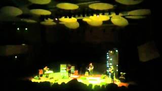 Le luci della centrale elettrica - Le petroliere