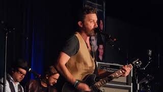 Leg Up- Louden Swain- SNS Torcon 2017