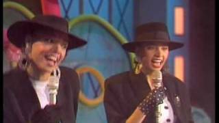 Mel & Kim - Showing Out (Get Fresh At the Weekend) (TopPop)