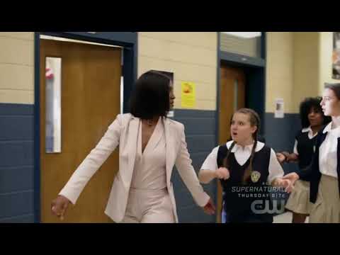 Black Lightning 1x12 - Thunder classroom fight scene