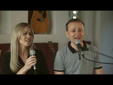 Alin si Emima Timofte   Doar in Tine ma incred LIVE de acasa