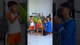 Download lagu Happy to you to you🎂 Those teeth are so scary😬 #fyp #shorts #funny mp3