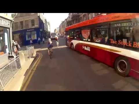 Lothian Bus Squeezes Cyclist - Service 29 - SK07 CGG