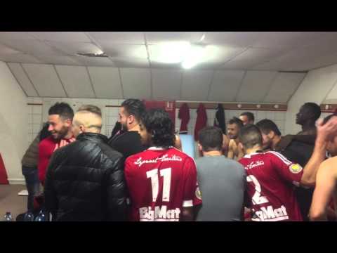 5' journée CFA2 ASF Andrézieux-Bouthéon 2-1 Fc Cournon joie dans les vestiaires