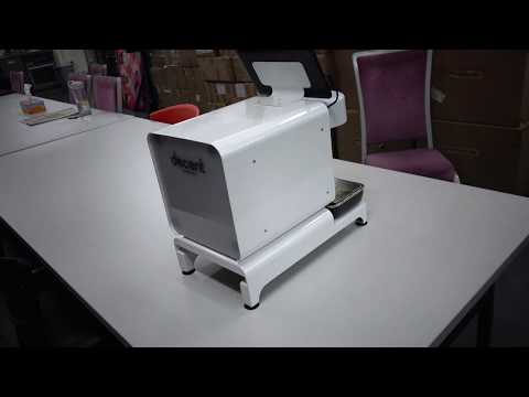 White DE1XL tabletop