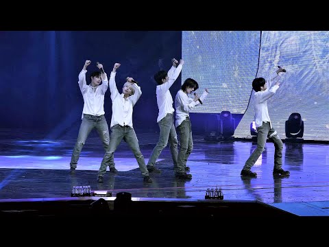 230610 TXT 투모로우바이투게더 영원럽 0X1=LOVESONG (I Know I Love You) feat. Seori  위버스콘