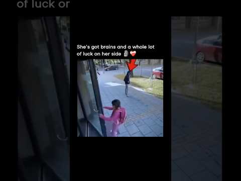 She's got brains and a whole lot of luck on her side🗿🙌🏻