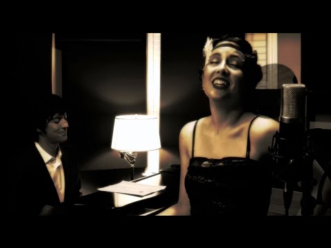 Souris (live) by Claire De La Fontaine