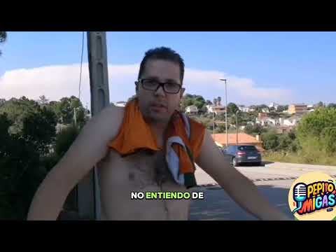 A la piscina con el niño