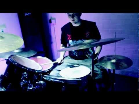 SKORM - "Sinking Ships" [FREE MP3 : http://tinyurl.com/Skorm-freemp3]