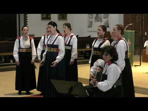 Klapa Cesarice - Oj, vulica