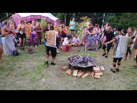 Kakatsitsi & Gubis @ Shambala