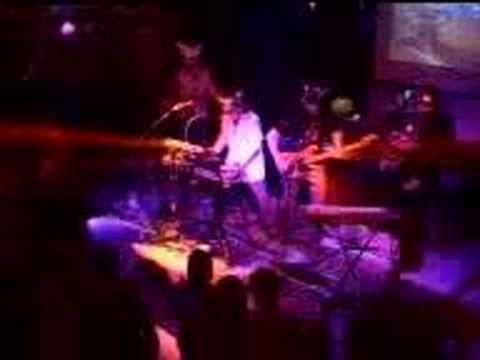 Rocket (live Plastique 2006)