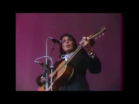 Joan Baez / Diamonds And Rust (Live 1976)