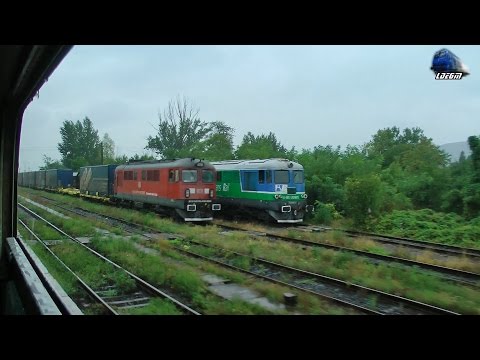 DA60-1704-5 cu/with Tren Intermodal DB Schenker Intermodal Train in Gara Alesd Station[Rain Edition]