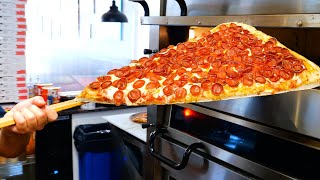 American Food - The BIGGEST PIZZA SLICE in the world! Pizza Barn New York