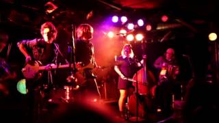Lady Moscow - Circus laughs (live at John Dee)