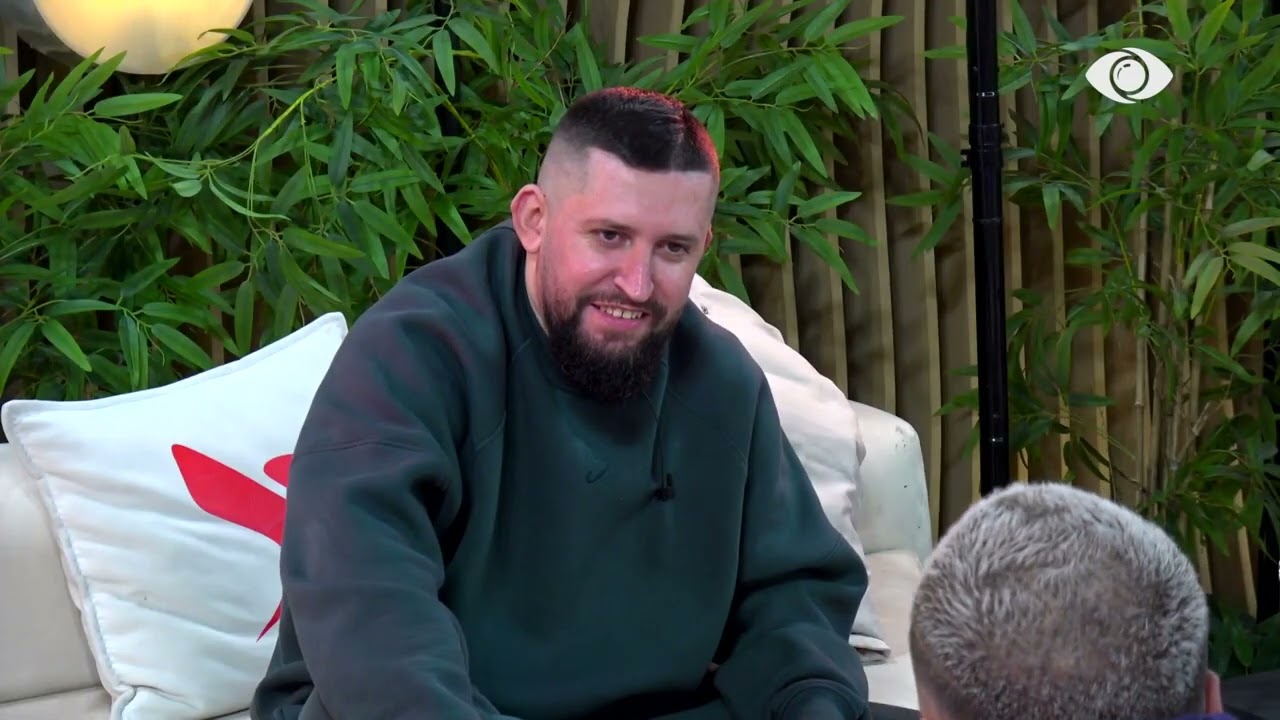 “Nuk të bën gangster trupi…”/ Indriti, Tiri dhe Gjesti diskutojnë për Jozin