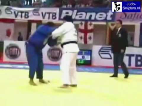 Judo 2009 Tunis: Chikhrouhou (TUN) -Donguzashvili (RUS) [+78kg].