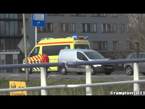 Primeur! Combifilm: 2x Nieuwe Otaris Ambulance 16-151 met spoed naar een melding in Gouda