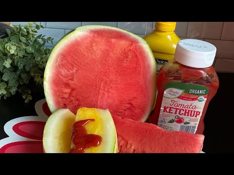 I tried Yellow watermelon with ketchup TIKTOK weird food Trends/watermelon and mustard.