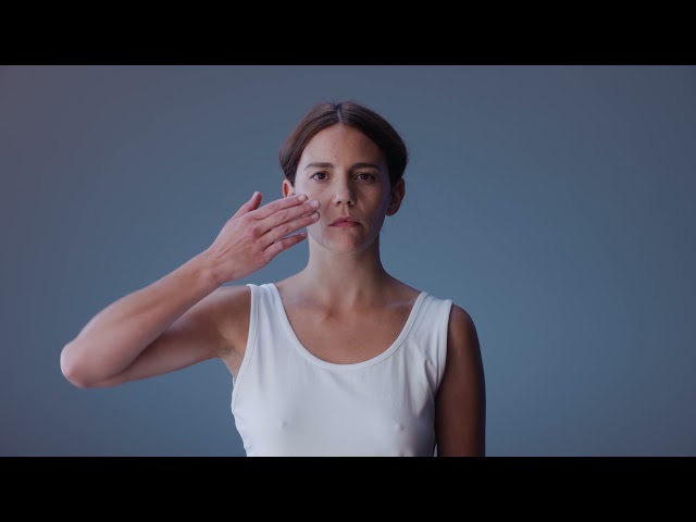 Video teaser per Viola / 8.3 Purifying Face Mask