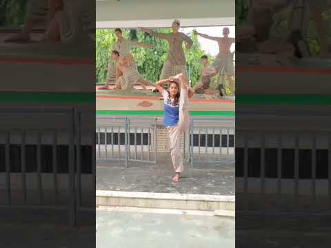 Coba deh tantangan leg hold ini, seru banget untuk melatih fleksibilitas! 🌟🧘‍♀️