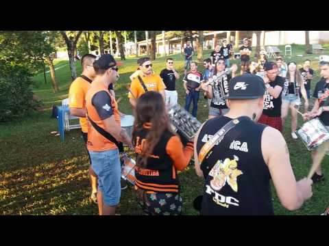 Integração: Los Borrachos FDC + Bateria Caveirão AAD-UEPG . JJPR 2017