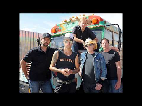 An NECR Exclusive Interview with Vinnie Dombroski of Sponge