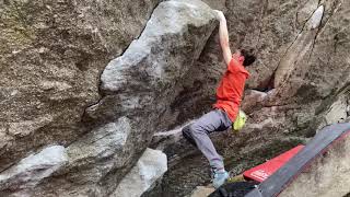 Video thumbnail of Fuori dal tunnel, 8b?. Val Masino