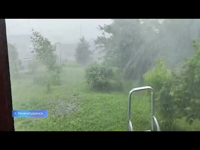 В Нижнеудинске выпал град