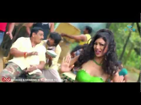 download lagu mp3 mp4 Six Surru Surru Feat Sravana Bhargavi, download lagu Six Surru Surru Feat Sravana Bhargavi gratis, unduh video klip Six Surru Surru Feat Sravana Bhargavi
