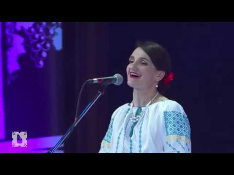 Ansamblul folcloric Baștina - Trec zilele câte una