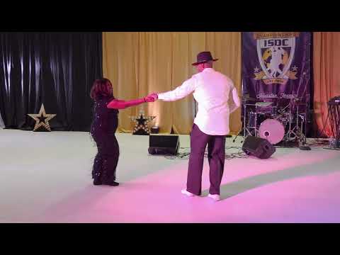 ISDC 2022 - Janine & Walter - Invitational Strictly, DFW Swingout