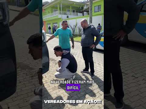 VEREADORES REAGEM A MATÉRIA DA AMBULÂNCIA DA SAMU DESTRUÍDA DE JUQUITIBA