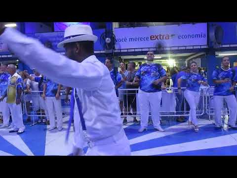 Ala de Passistas da Portela - Um show durante a Semifinal da Portela