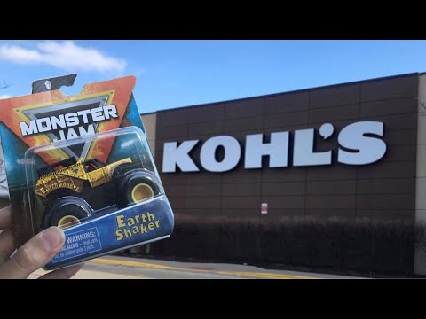 Spin Master Monster Jam - Earth Shaker RIDE FOUND At KOHLS! (Instore)