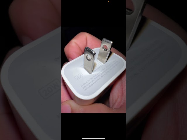 Vídeo relacionado con AISENS - A110-0681 - Cargador 20W, 1XUSB-C PD3.0, 1XUSB-A QC3.0, Blanco