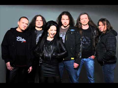 Arakain & Lucie Bílá  - V ruce svírám kříž