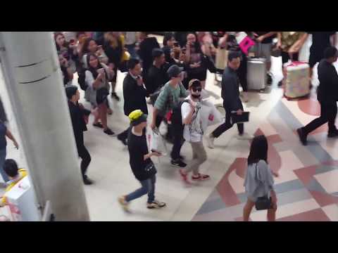 [FANCAM] 170806 Jun. K & Nichkhun (2PM) @ Suvarnabhumi Airport.