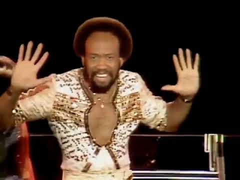 Earth, Wind & Fire with The Emotions - Boogie Wonderland (1979)